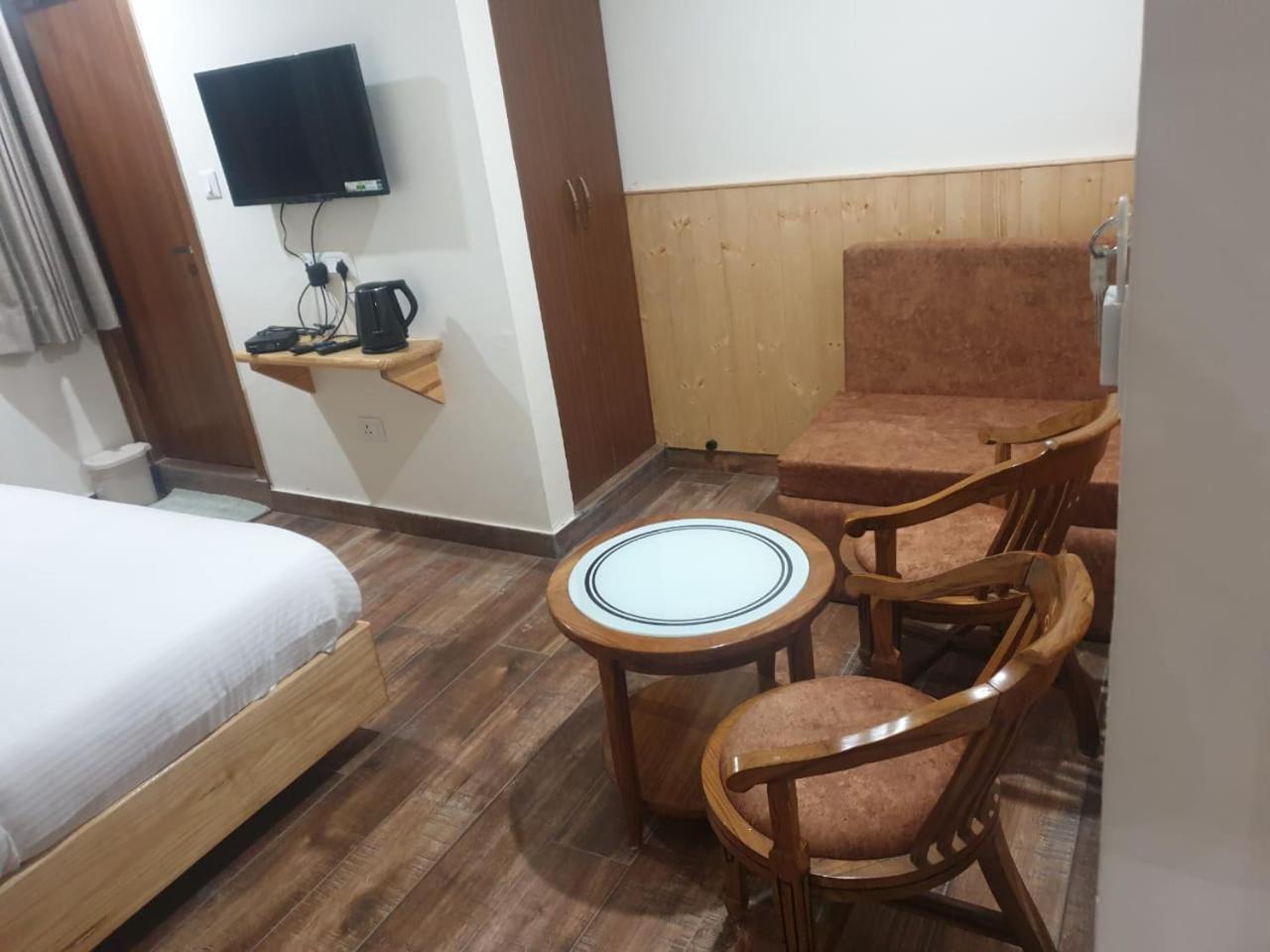 فندق The Kumaon Retreat ناينيتال الغرفة الصورة